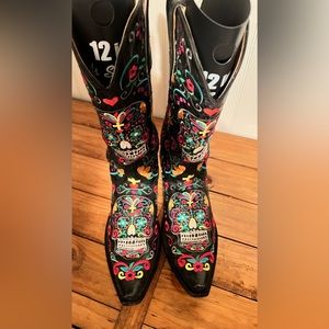 Old Gringo Women's Klak Skull Black Multicolor Cowgirl Boot